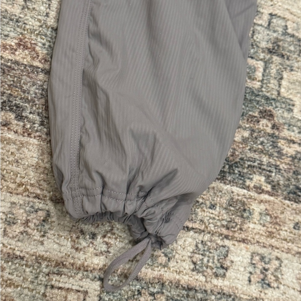 lululemon gray Dance studio pants sz 4 regular mid rise full length retail: $128 - Picture 3 of 16